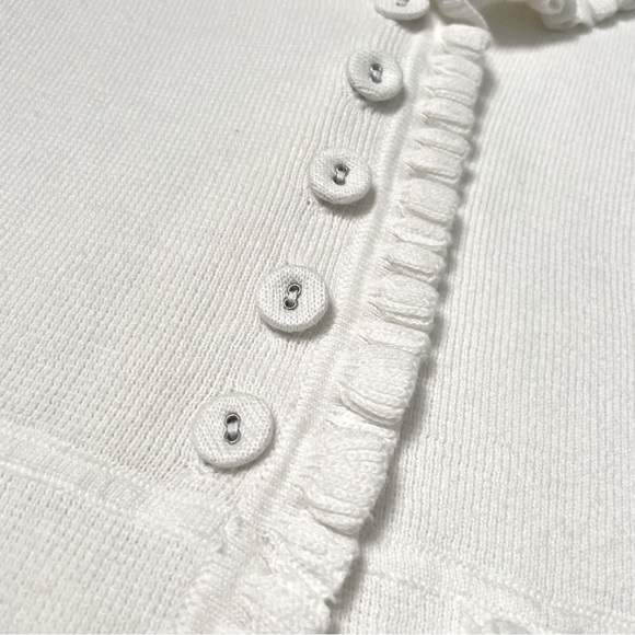 Ella Rose linen blend knit cardigan. Runs small - Picture 5 of 8